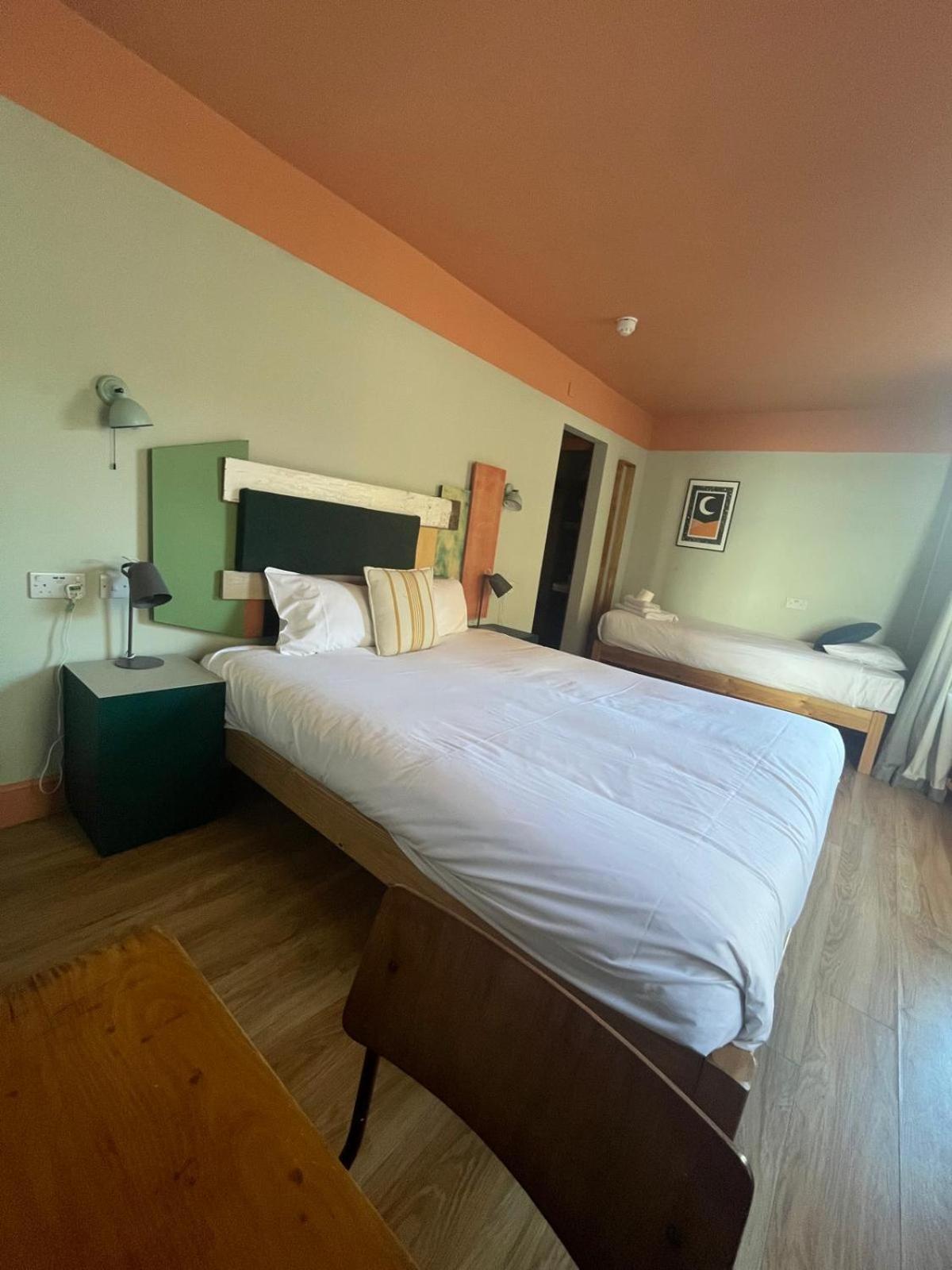 West Beach Hotel Hove Extérieur photo